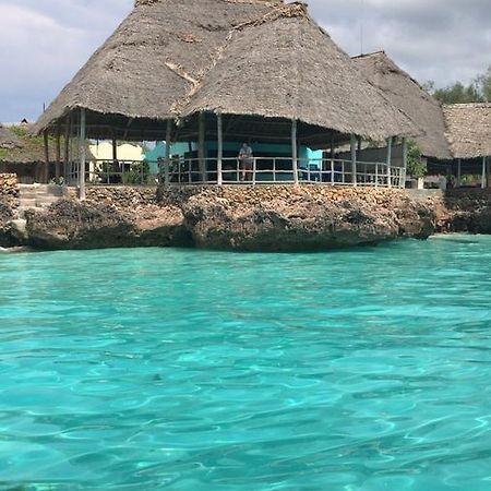 Ocean Dream Beachside Hotel ナングウィ エクステリア 写真